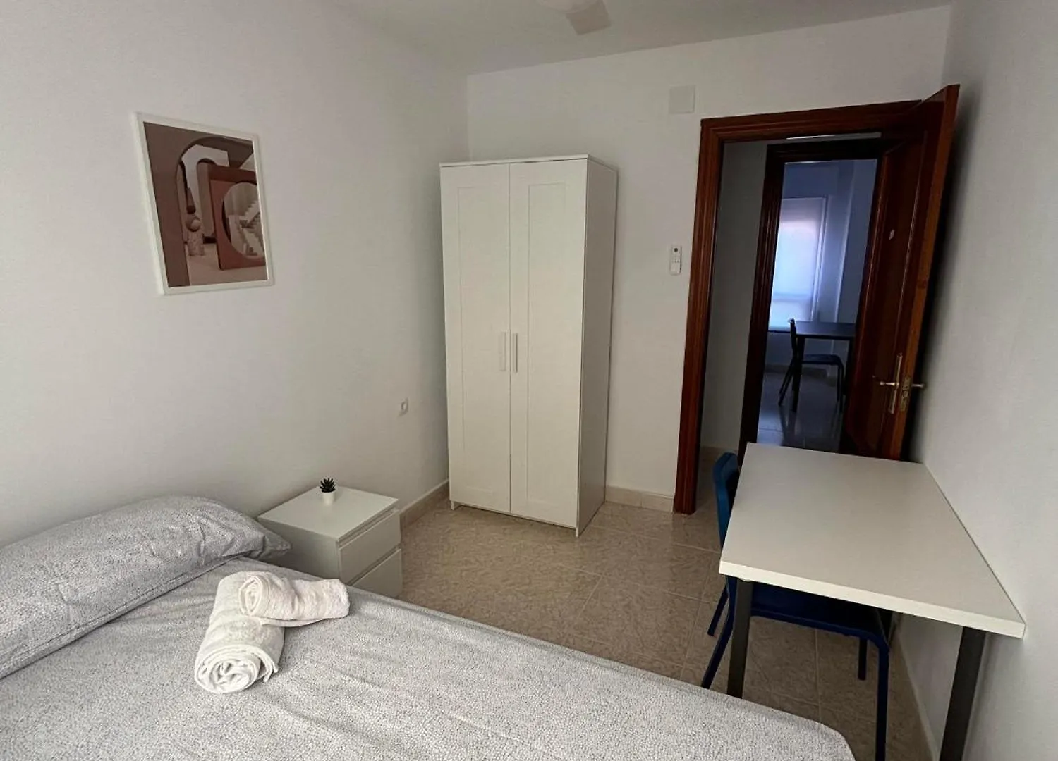 Apartamento Piso Centrico Con Parking Privado Y Terraza Super Málaga 0*,  España