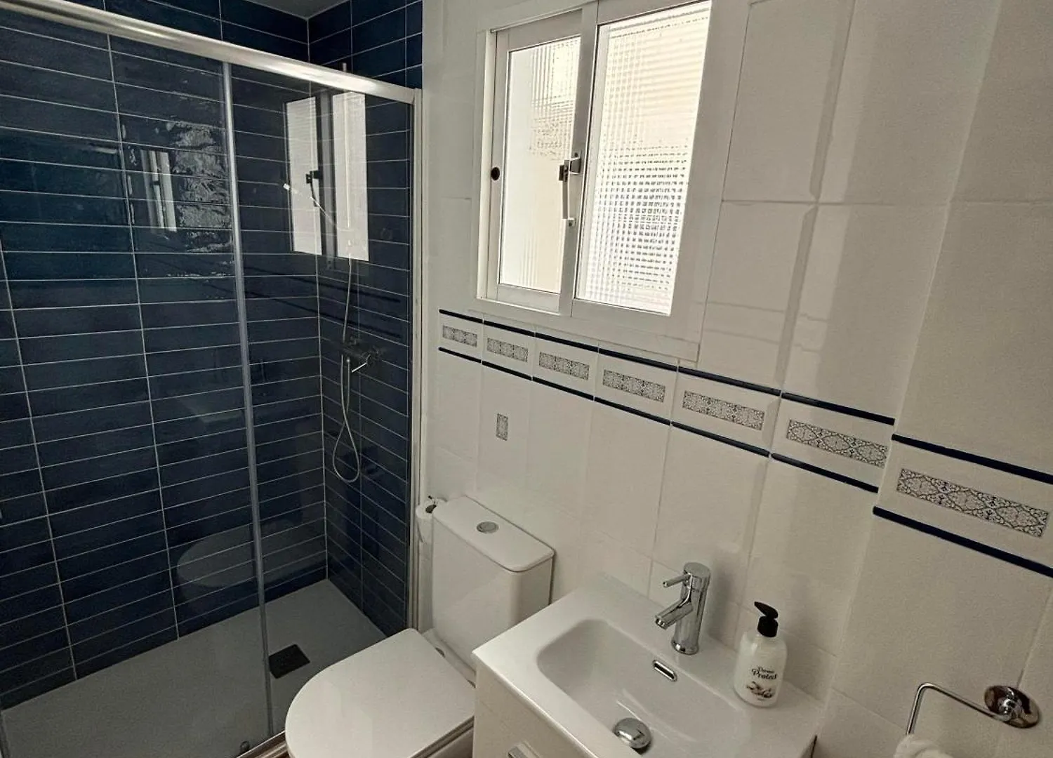 Piso Centrico Con Parking Privado Y Terraza Super Apartment Malaga